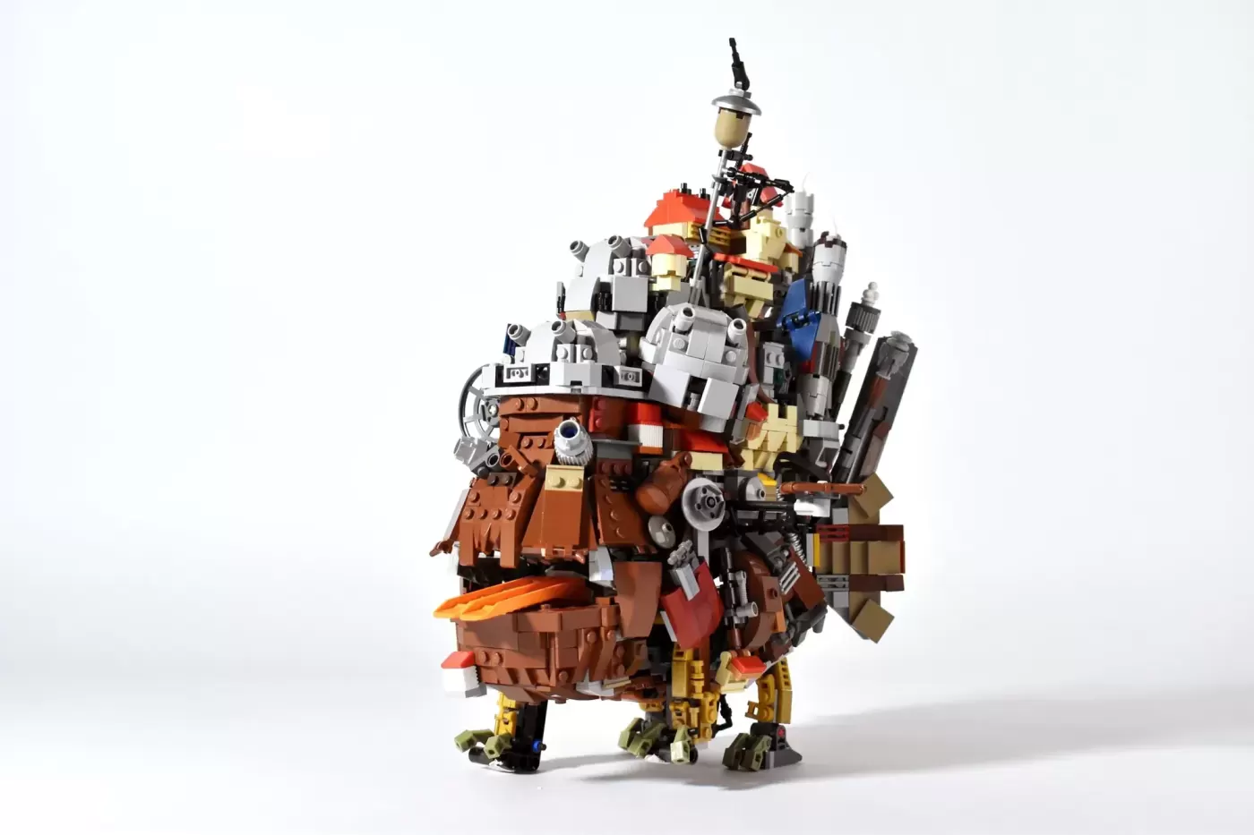 Studio Ghibli's Howl's Moving Castle reached 10.000 votes on LEGO Ideas