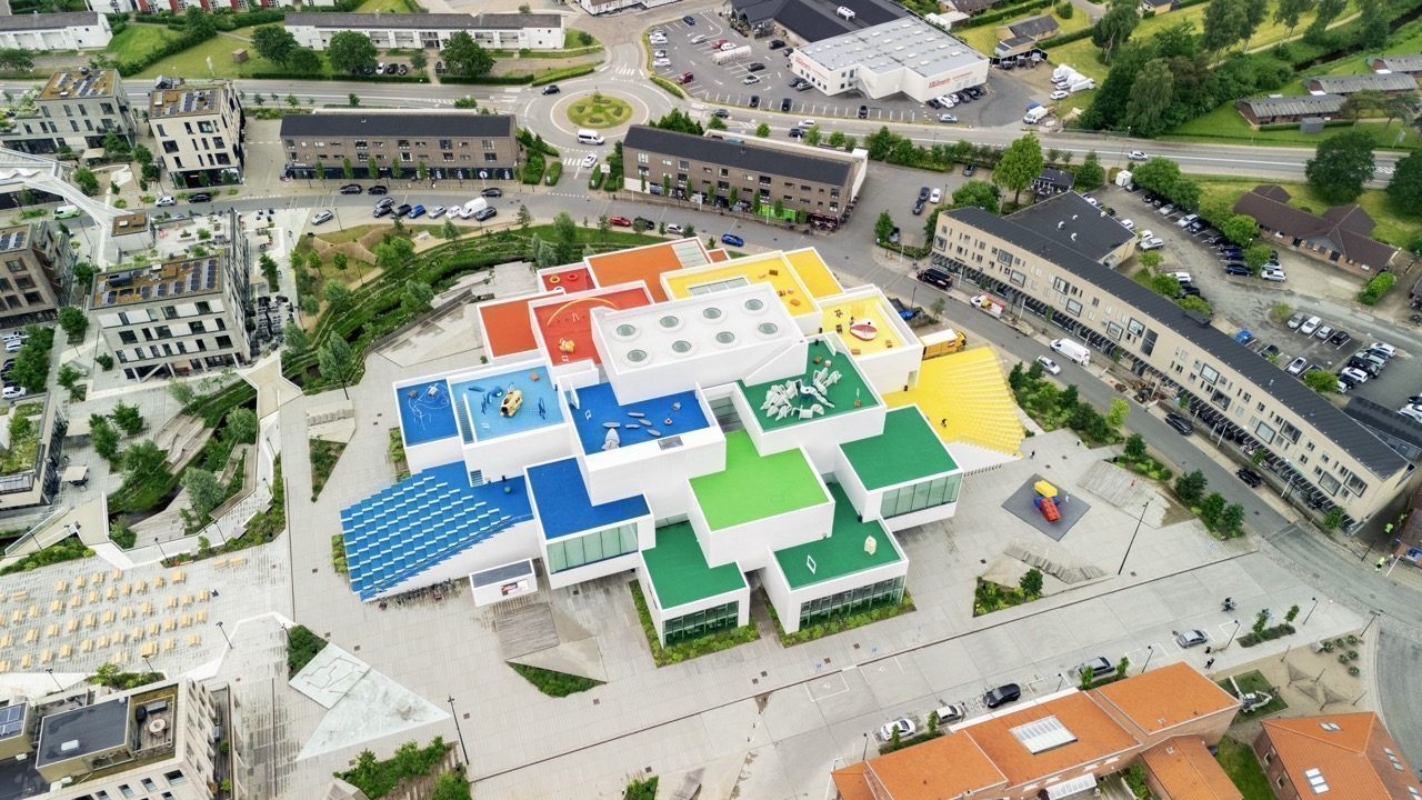 LEGO® House Reveals 40507 I ❤️ Billund: 2026's Ultimate Architecture Tribute to LEGO's® Birthplace