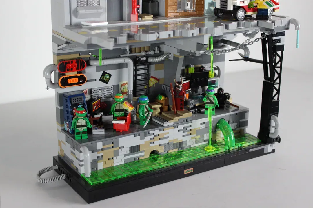 Cowabunga - This LEGO® Ideas Turtles Sewer Showdown Hides Ooze in Every Corner