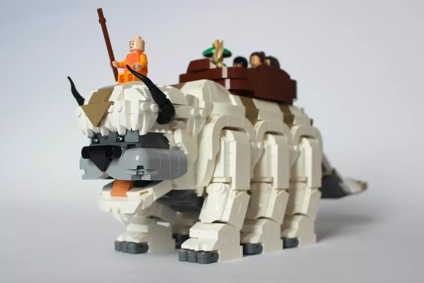 This LEGO® Avatar Palace Just Hit 10,000 Supporters - and It Has 15 Minifigures